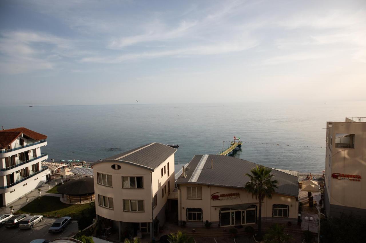 Apartment Martini Dıraç Dış mekan fotoğraf